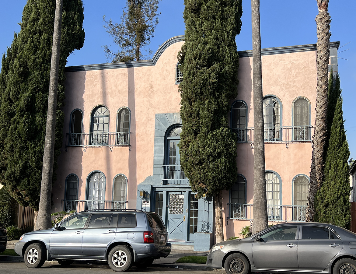 18-Unit Reposition Opportunity in West Los Angeles